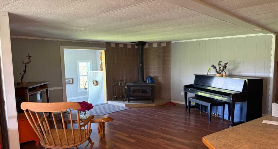 entry/ family room