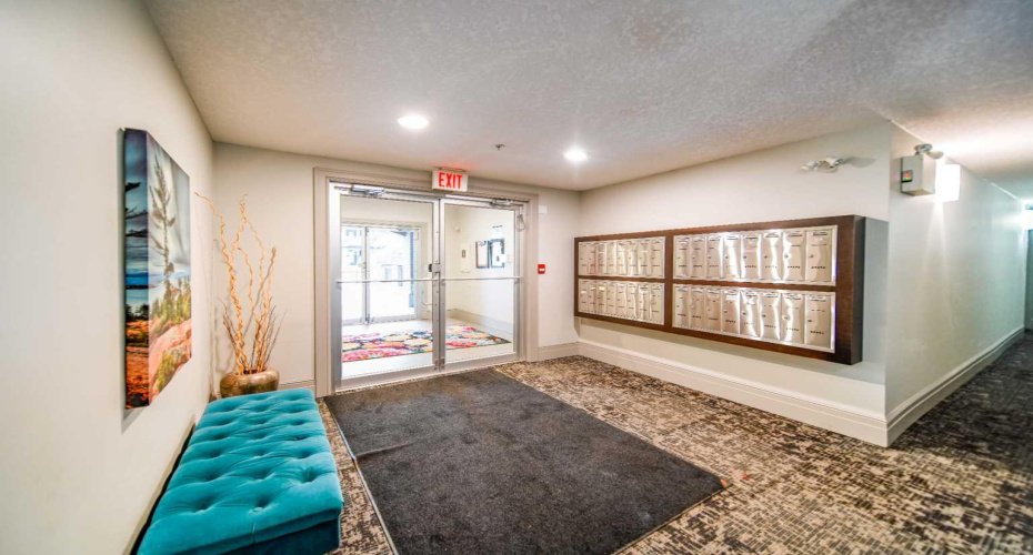 518 33 Street, Calgary, Alberta T2N2W4, 1 Bedroom Bedrooms, 0 ,1 BathroomBathrooms,Residential,For Sale,33,0,A2327945