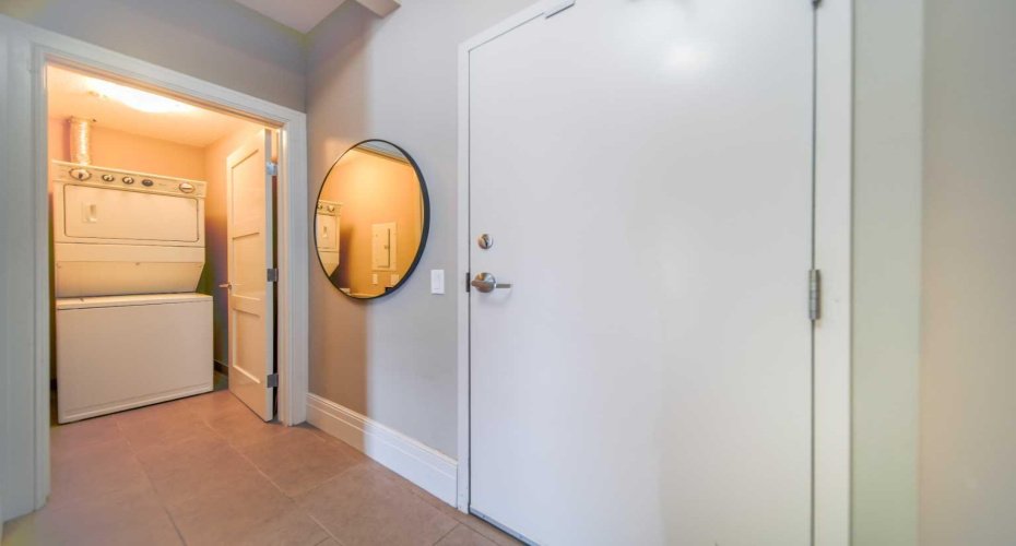 518 33 Street, Calgary, Alberta T2N2W4, 1 Bedroom Bedrooms, 0 ,1 BathroomBathrooms,Residential,For Sale,33,0,A2327945