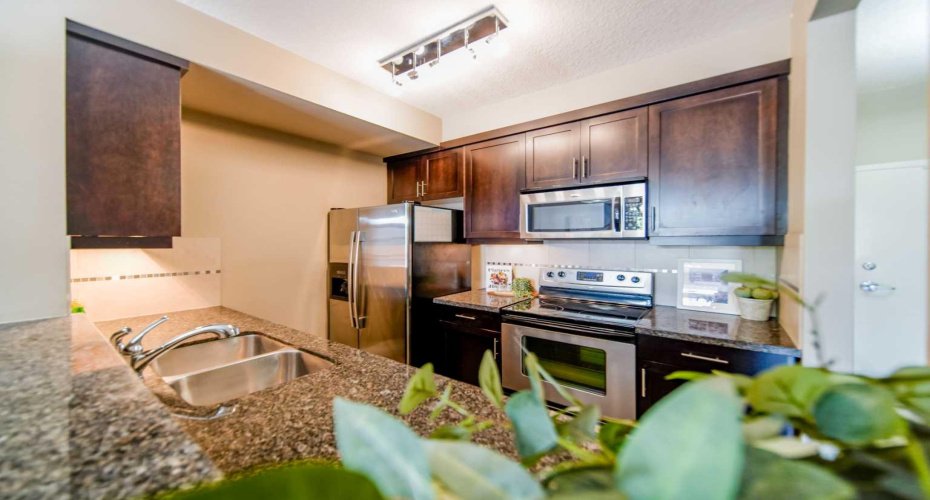 518 33 Street, Calgary, Alberta T2N2W4, 1 Bedroom Bedrooms, 0 ,1 BathroomBathrooms,Residential,For Sale,33,0,A2327945