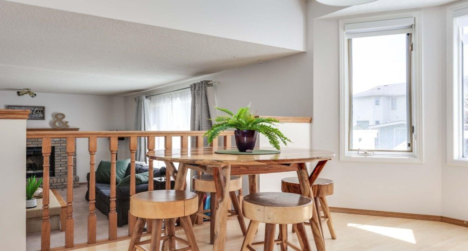 kitchen nook with walk-out to patio