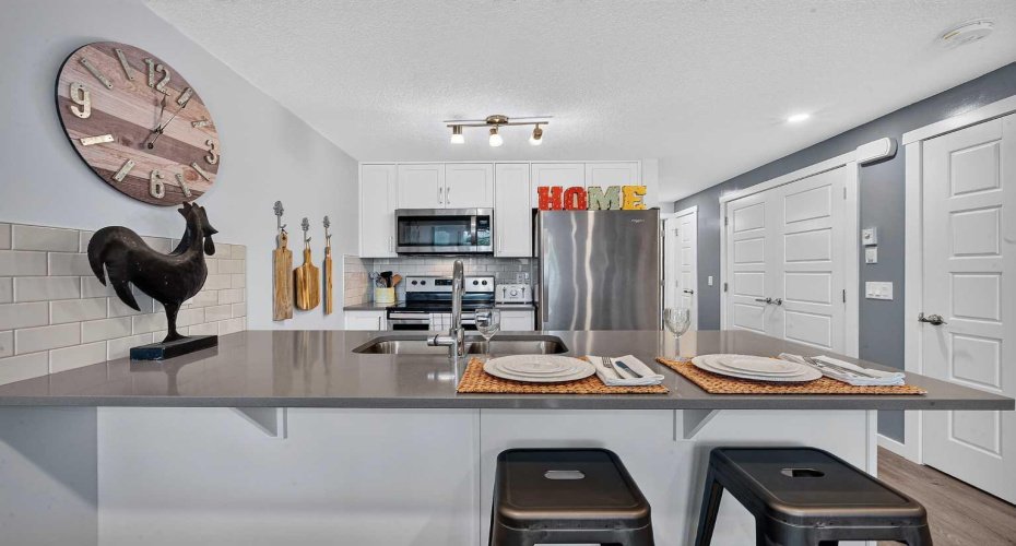 19500 37 Street, Calgary, Alberta T3M 2W9, 1 Bedroom Bedrooms, 0 ,1 BathroomBathrooms,Residential,For Sale,37,0,A2328040