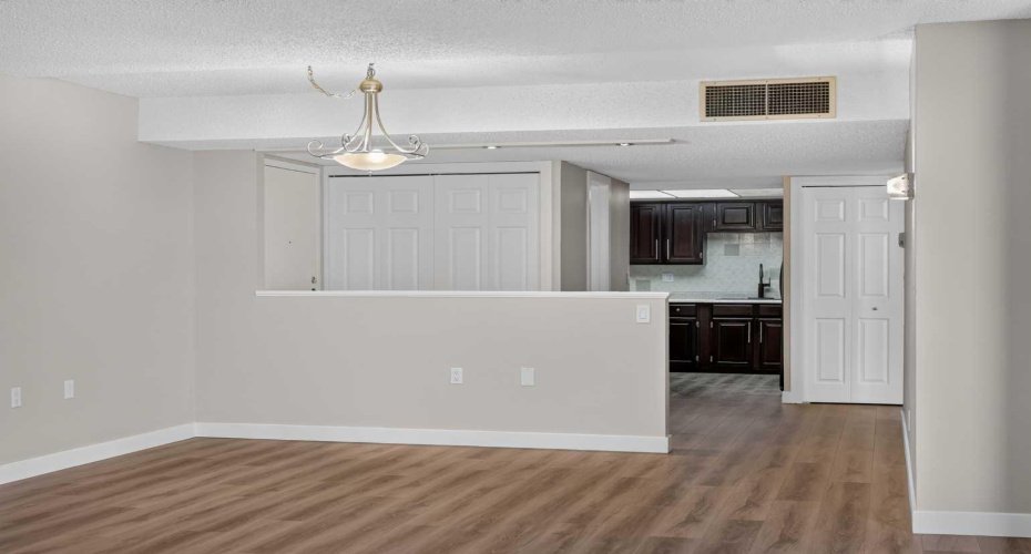 2425 90 Avenue, Calgary, Alberta T2V 4X8, 1 Bedroom Bedrooms, 0 ,2 BathroomBathrooms,Residential,For Sale,90,0,A2328042