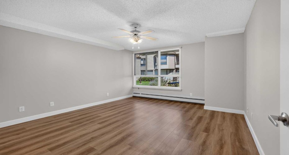 2425 90 Avenue, Calgary, Alberta T2V 4X8, 1 Bedroom Bedrooms, 0 ,2 BathroomBathrooms,Residential,For Sale,90,0,A2328042
