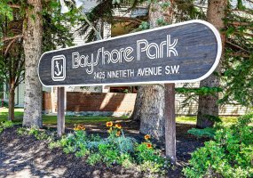 2425 90 Avenue, Calgary, Alberta T2V 4X8, 1 Bedroom Bedrooms, 0 ,2 BathroomBathrooms,Residential,For Sale,90,0,A2328042