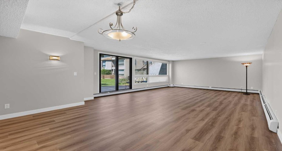 2425 90 Avenue, Calgary, Alberta T2V 4X8, 1 Bedroom Bedrooms, 0 ,2 BathroomBathrooms,Residential,For Sale,90,0,A2328042