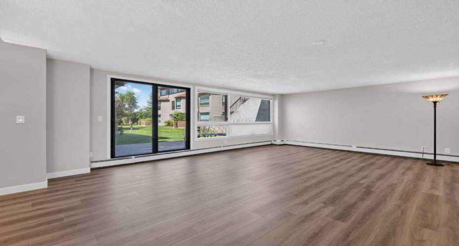 2425 90 Avenue, Calgary, Alberta T2V 4X8, 1 Bedroom Bedrooms, 0 ,2 BathroomBathrooms,Residential,For Sale,90,0,A2328042