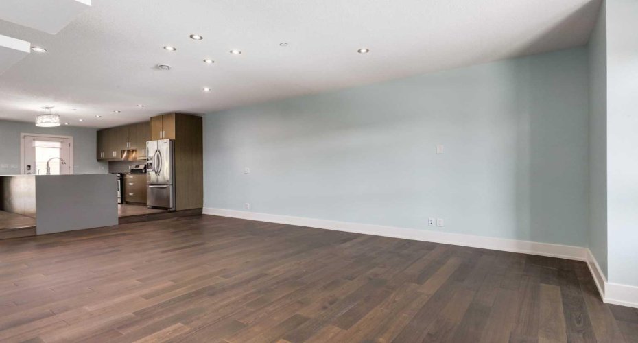 1513 23 Avenue, Calgary, Alberta T2T 0T8, 2 Bedroom Bedrooms, 0 ,3 BathroomBathrooms,Residential,For Sale,23,0,A2328045
