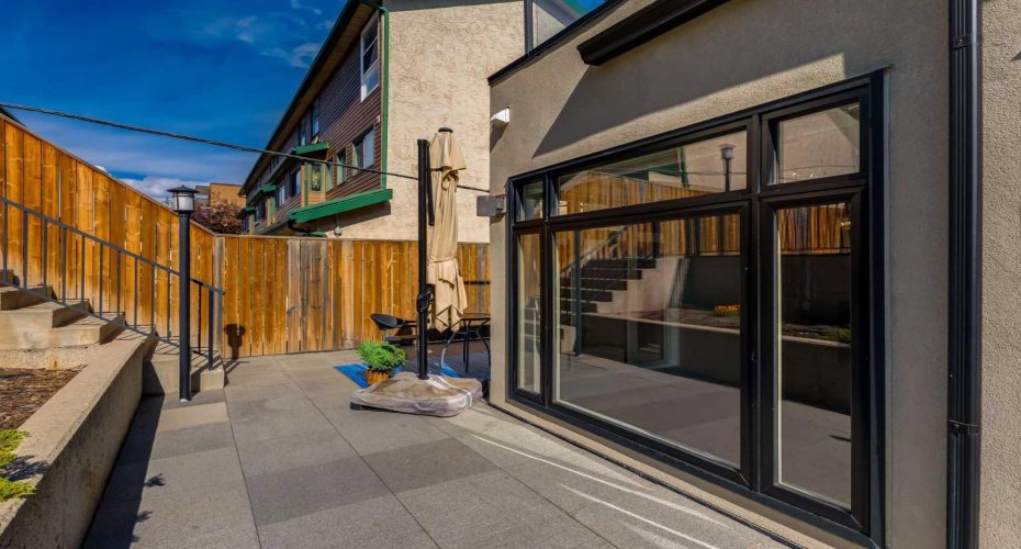 1513 23 Avenue, Calgary, Alberta T2T 0T8, 2 Bedroom Bedrooms, 0 ,3 BathroomBathrooms,Residential,For Sale,23,0,A2328045
