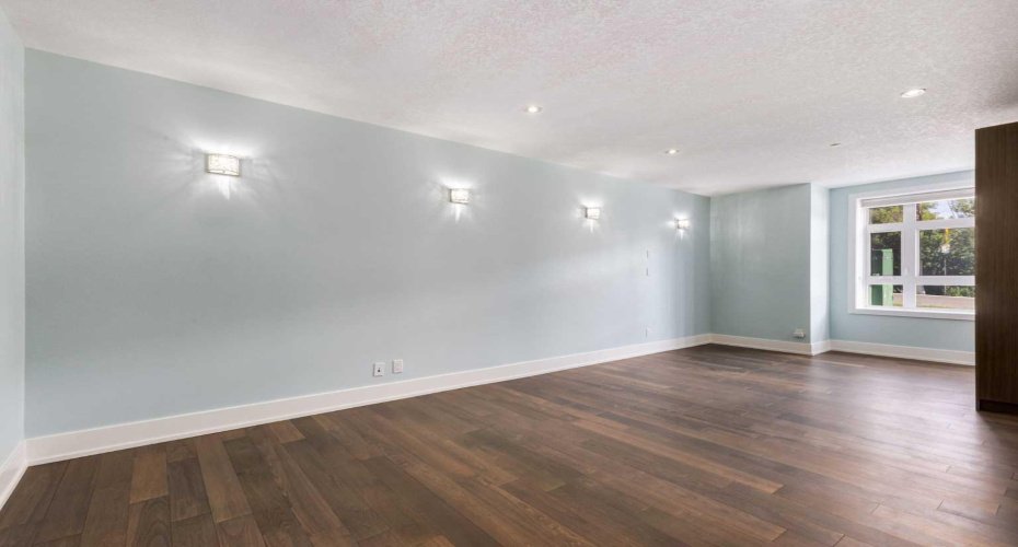 1513 23 Avenue, Calgary, Alberta T2T 0T8, 2 Bedroom Bedrooms, 0 ,3 BathroomBathrooms,Residential,For Sale,23,0,A2328045
