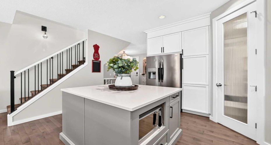 145 Kinniburgh Gardens, Chestermere, Alberta T1X 0R7, 3 Bedrooms Bedrooms, ,3 BathroomsBathrooms,Residential,For Sale,Kinniburgh,A2328052