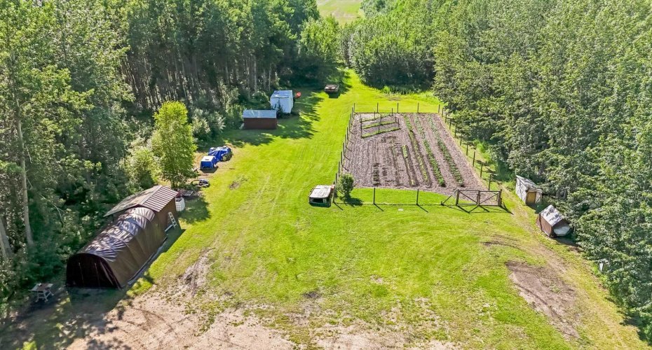 70280 Highway 747, Rural Greenview No. 16, M.D. of, Alberta T0H 3H0, 2 Bedroom Bedrooms, 0 ,1 BathroomBathrooms,Residential,For Sale,70280 Highway 747,0,A2328074
