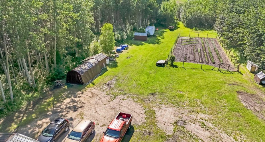 70280 Highway 747, Rural Greenview No. 16, M.D. of, Alberta T0H 3H0, 2 Bedroom Bedrooms, 0 ,1 BathroomBathrooms,Residential,For Sale,70280 Highway 747,0,A2328074