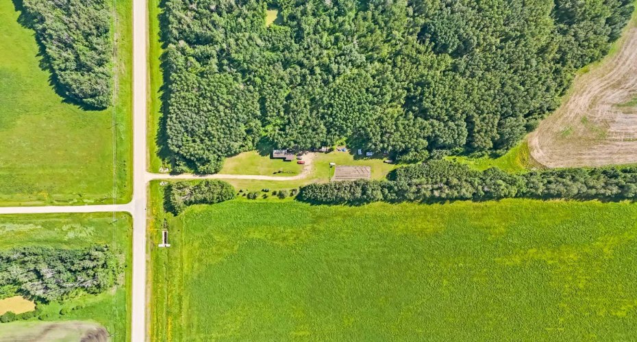 70280 Highway 747, Rural Greenview No. 16, M.D. of, Alberta T0H 3H0, 2 Bedroom Bedrooms, 0 ,1 BathroomBathrooms,Residential,For Sale,70280 Highway 747,0,A2328074