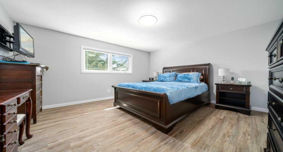 555 10 Street, Dunmore, Alberta T0j1A0, 4 Bedroom Bedrooms, 0 ,2 BathroomBathrooms,Residential,For Sale,10,0,A2328094