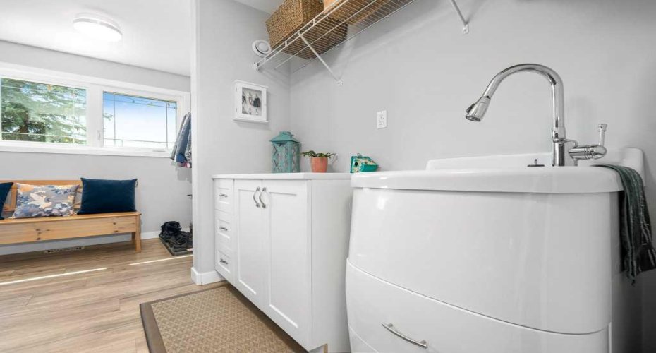 555 10 Street, Dunmore, Alberta T0j1A0, 4 Bedroom Bedrooms, 0 ,2 BathroomBathrooms,Residential,For Sale,10,0,A2328094