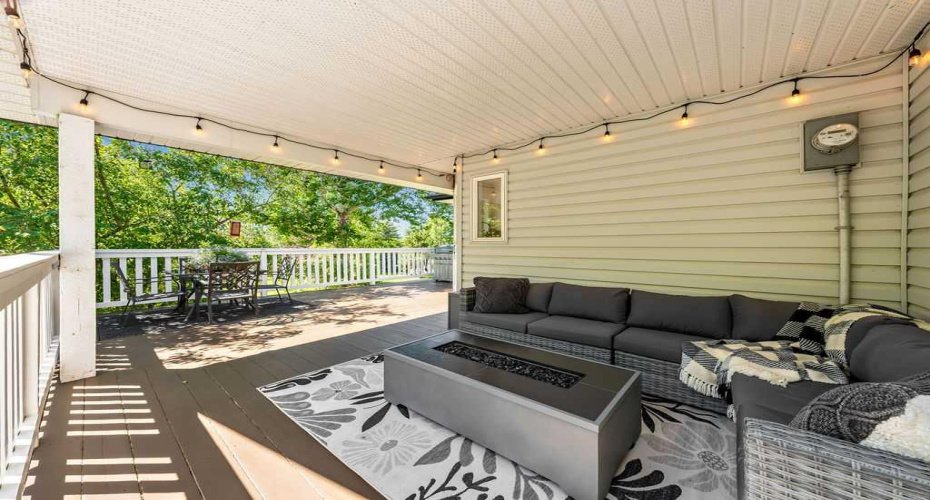 80107 Highwood Meadows Drive, Rural Foothills County, Alberta T1S4Y9, 3 Bedroom Bedrooms, 0 ,3 BathroomBathrooms,Residential,For Sale,Highwood Meadows,0,A2328103