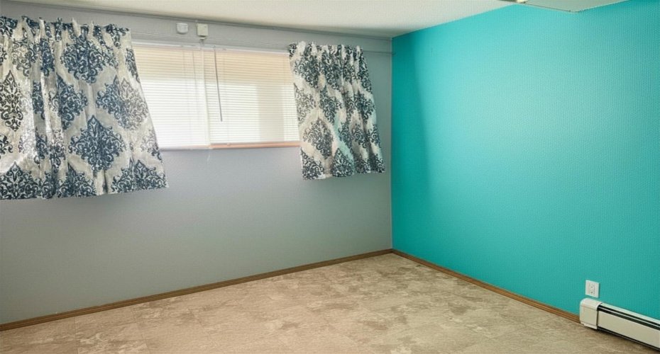 509 4th Street NE, McLennan, Alberta T0H 2L0, 4 Bedroom Bedrooms, 0 ,2 BathroomBathrooms,Residential,For Sale,NE,0,A2328108