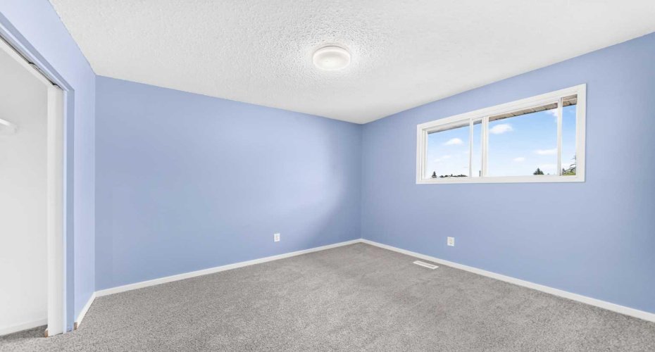 3235 56 Street, Calgary, Alberta T1Y 2X7, 3 Bedroom Bedrooms, 0 ,1 BathroomBathrooms,Residential,For Sale,56,0,A2328109