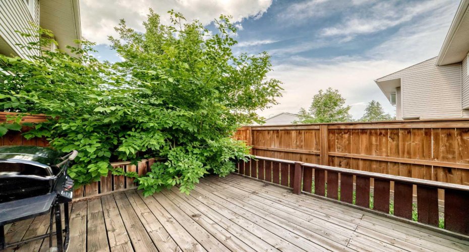 3235 56 Street, Calgary, Alberta T1Y 2X7, 3 Bedroom Bedrooms, 0 ,1 BathroomBathrooms,Residential,For Sale,56,0,A2328109