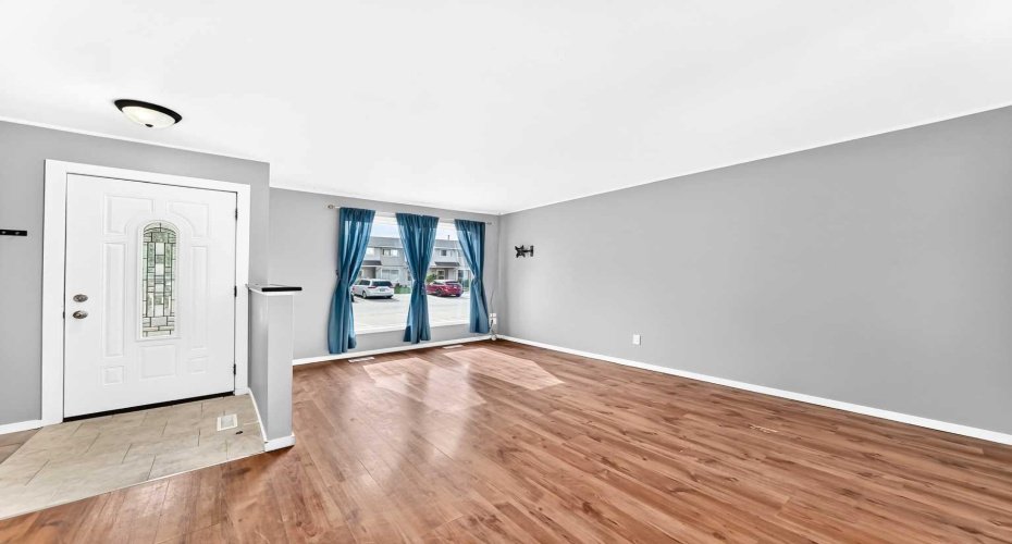 3235 56 Street, Calgary, Alberta T1Y 2X7, 3 Bedroom Bedrooms, 0 ,1 BathroomBathrooms,Residential,For Sale,56,0,A2328109