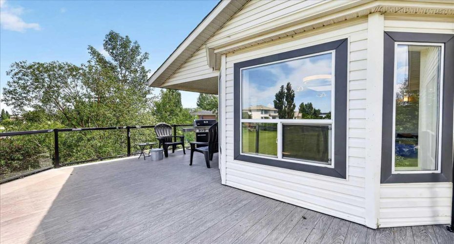 254 Douglas Glen Heath, Calgary, Alberta T2Z 2N1, 5 Bedroom Bedrooms, 0 ,4 BathroomBathrooms,Residential,For Sale,Douglas Glen,0,A2328110