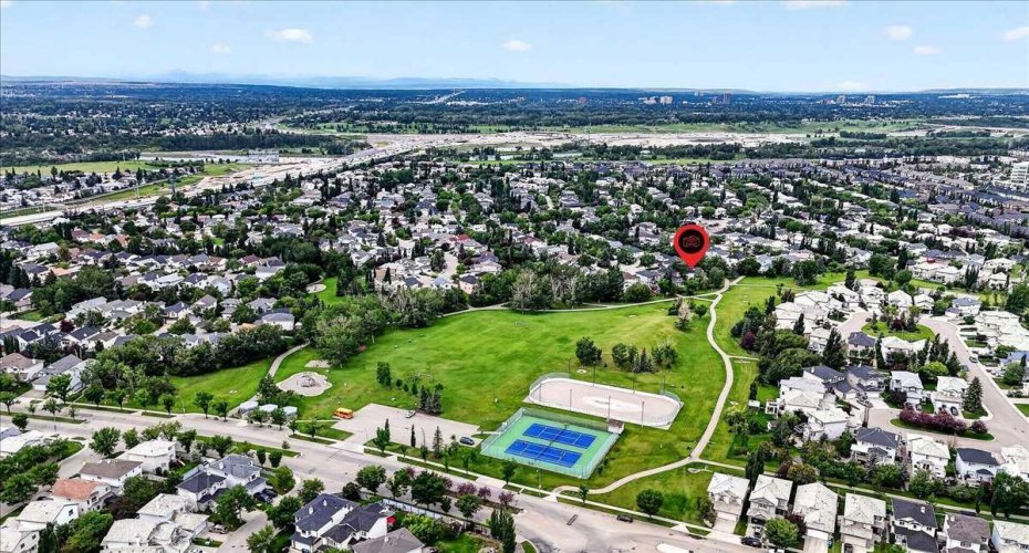 254 Douglas Glen Heath, Calgary, Alberta T2Z 2N1, 5 Bedroom Bedrooms, 0 ,4 BathroomBathrooms,Residential,For Sale,Douglas Glen,0,A2328110