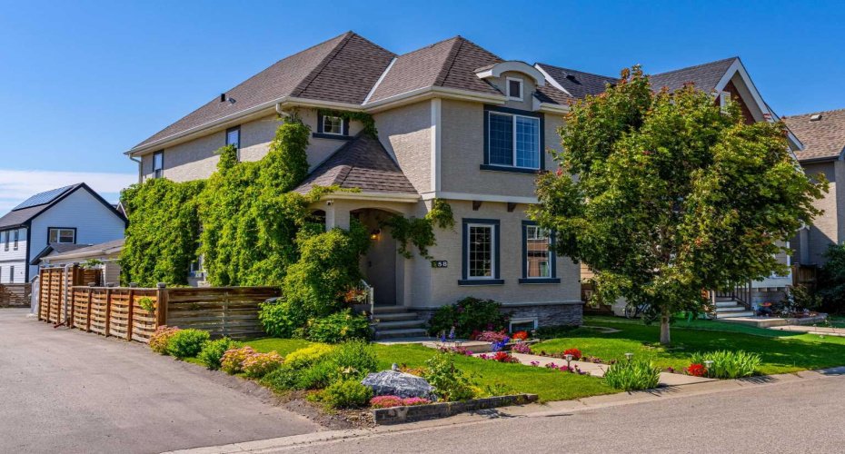 158 Mahogany Grove, Calgary, Alberta T3M 1W9, 4 Bedroom Bedrooms, 0 ,4 BathroomBathrooms,Residential,For Sale,Mahogany,0,A2328112