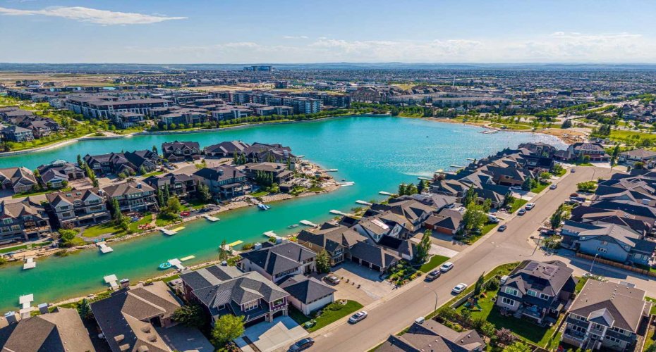158 Mahogany Grove, Calgary, Alberta T3M 1W9, 4 Bedroom Bedrooms, 0 ,4 BathroomBathrooms,Residential,For Sale,Mahogany,0,A2328112