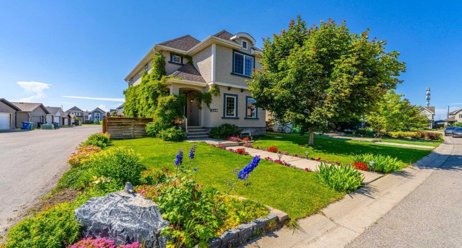 158 Mahogany Grove, Calgary, Alberta T3M 1W9, 4 Bedroom Bedrooms, 0 ,4 BathroomBathrooms,Residential,For Sale,Mahogany,0,A2328112