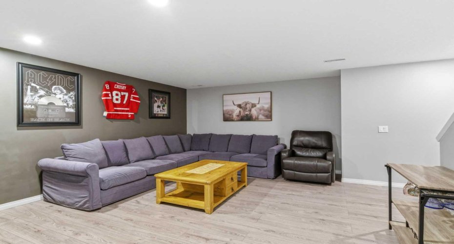 317 Sandford Place, Langdon, Alberta T0J 1X2, 4 Bedroom Bedrooms, 0 ,4 BathroomBathrooms,Residential,For Sale,Sandford,0,A2328122