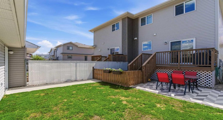 317 Sandford Place, Langdon, Alberta T0J 1X2, 4 Bedroom Bedrooms, 0 ,4 BathroomBathrooms,Residential,For Sale,Sandford,0,A2328122