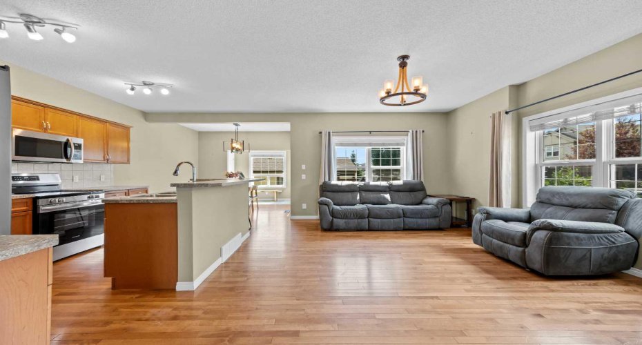 298 Silverado Plains Close, Calgary, Alberta T2X 0J2, 3 Bedroom Bedrooms, 0 ,3 BathroomBathrooms,Residential,For Sale,Silverado Plains,0,A2328127
