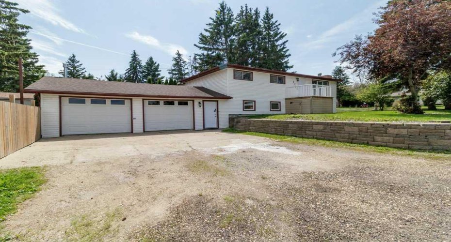 4719 46 Avenue, Sylvan Lake, Alberta T4S 1L4, 4 Bedroom Bedrooms, 0 ,2 BathroomBathrooms,Residential,For Sale,46,0,A2328135