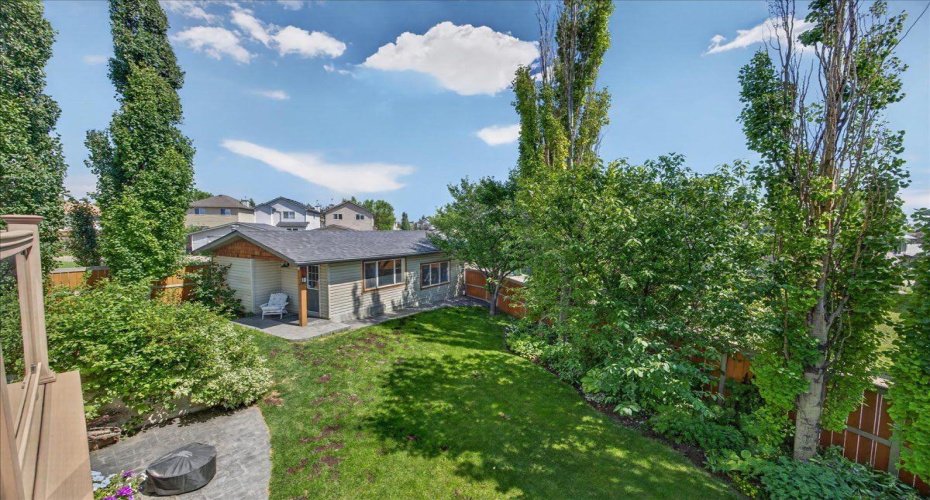 13 Covepark Bay, Calgary, Alberta T3K 6K8, 4 Bedroom Bedrooms, 0 ,4 BathroomBathrooms,Residential,For Sale,Covepark,0,A2328157