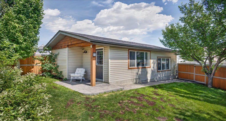 13 Covepark Bay, Calgary, Alberta T3K 6K8, 4 Bedroom Bedrooms, 0 ,4 BathroomBathrooms,Residential,For Sale,Covepark,0,A2328157