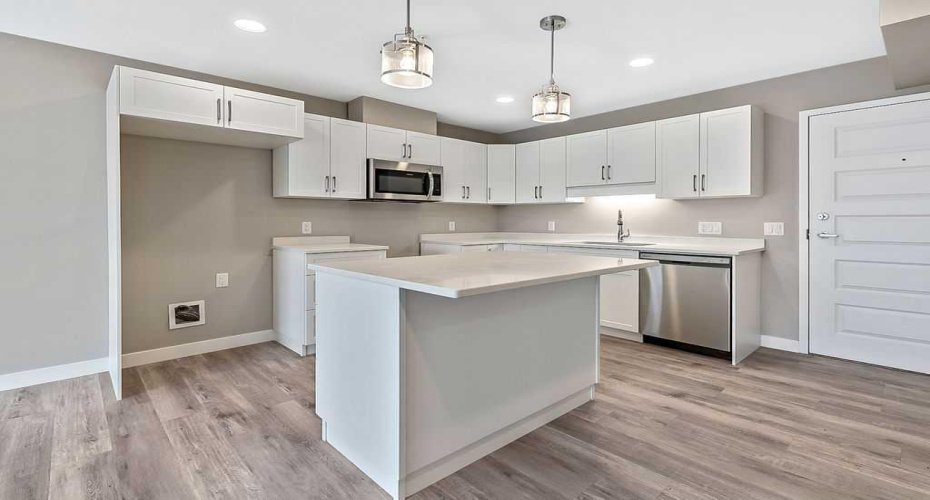101 Willowridge Drive, Diamond Valley, Alberta T0L 0H0, 2 Bedroom Bedrooms, 0 ,1 BathroomBathrooms,Residential,For Sale,Willowridge,0,A2328180