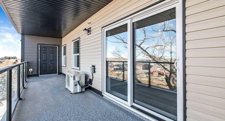 101 Willowridge Drive, Diamond Valley, Alberta T0L 0H0, 2 Bedroom Bedrooms, 0 ,1 BathroomBathrooms,Residential,For Sale,Willowridge,0,A2328180