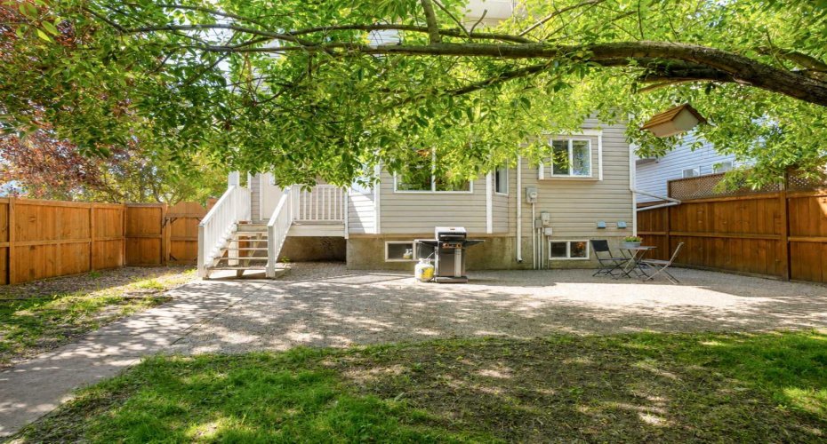 8902 60A Avenue, Grande Prairie, Alberta T8W 2P3, 3 Bedroom Bedrooms, 0 ,4 BathroomBathrooms,Residential,For Sale,60A,0,A2328188