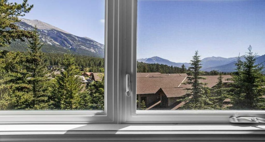 901 Benchlands Trail, Canmore, Alberta T1W 2Z8, 3 Bedroom Bedrooms, 0 ,3 BathroomBathrooms,Residential,For Sale,Benchlands,0,A2328191