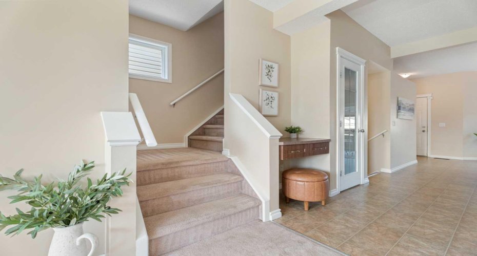 40 Cimarron Grove Drive, Okotoks, Alberta T1S 2H1, 3 Bedrooms Bedrooms, ,3 BathroomsBathrooms,Residential,For Sale,Cimarron Grove,A2328196