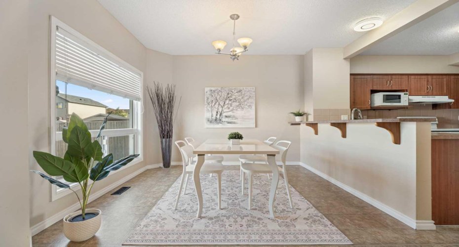 40 Cimarron Grove Drive, Okotoks, Alberta T1S 2H1, 3 Bedrooms Bedrooms, ,3 BathroomsBathrooms,Residential,For Sale,Cimarron Grove,A2328196