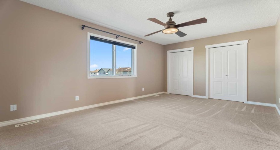 40 Cimarron Grove Drive, Okotoks, Alberta T1S 2H1, 3 Bedrooms Bedrooms, ,3 BathroomsBathrooms,Residential,For Sale,Cimarron Grove,A2328196