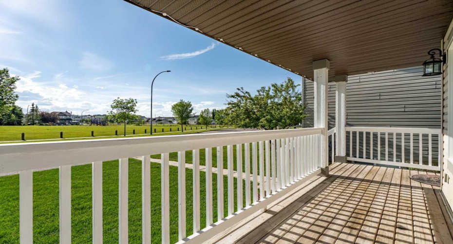 40 Cimarron Grove Drive, Okotoks, Alberta T1S 2H1, 3 Bedrooms Bedrooms, ,3 BathroomsBathrooms,Residential,For Sale,Cimarron Grove,A2328196