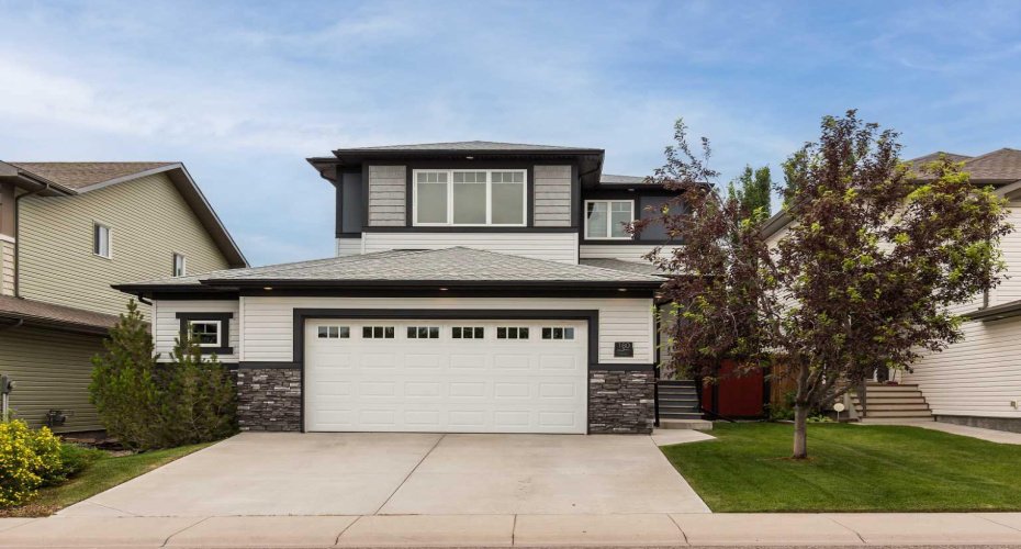 180 Firelight Way, Lethbridge, Alberta T1J 4B2, 5 Bedroom Bedrooms, 0 ,4 BathroomBathrooms,Residential,For Sale,Firelight,0,A2328203
