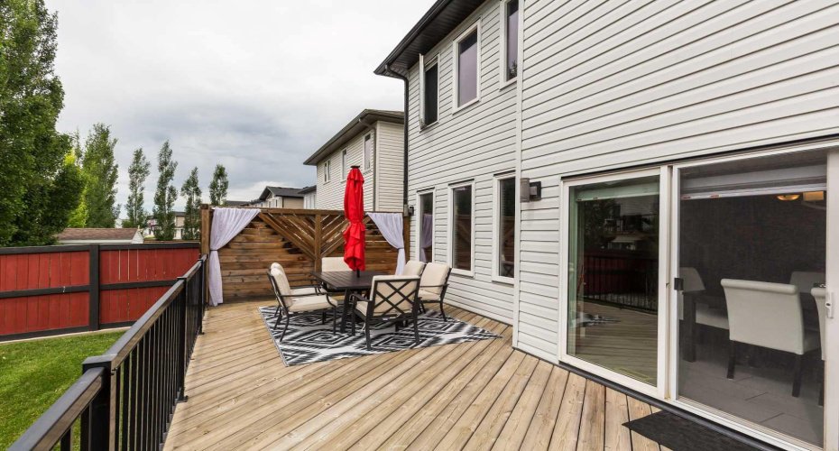 180 Firelight Way, Lethbridge, Alberta T1J 4B2, 5 Bedroom Bedrooms, 0 ,4 BathroomBathrooms,Residential,For Sale,Firelight,0,A2328203