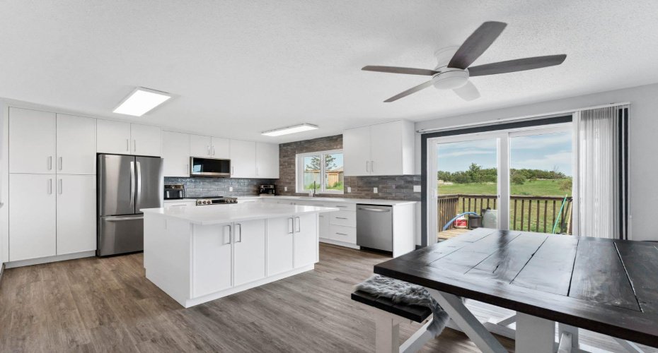 12525 Range Road 45 #4, Rural Cypress County, Alberta T1B0L4, 4 Bedroom Bedrooms, 0 ,3 BathroomBathrooms,Residential,For Sale,Range Road 45 #4,0,A2328208