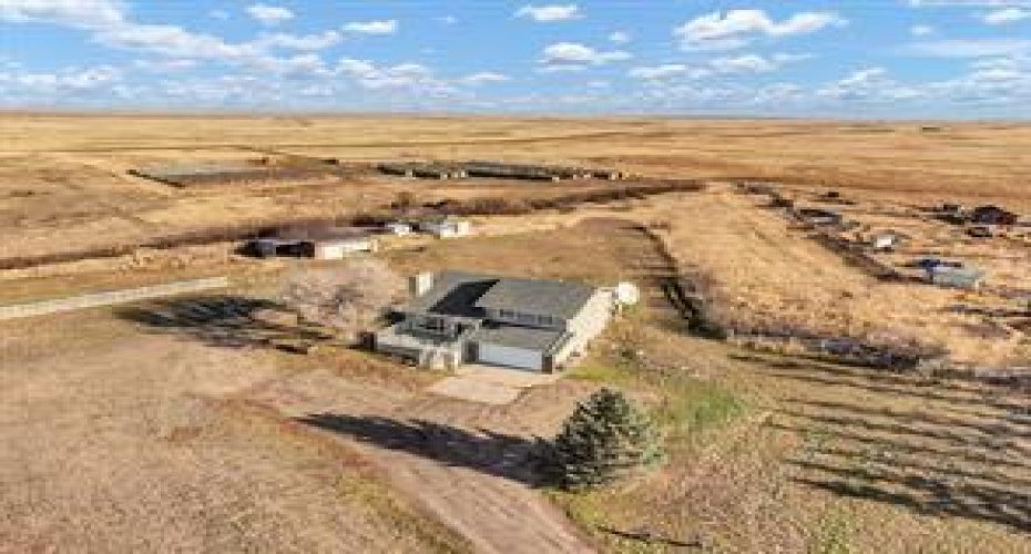 12525 Range Road 45 #4, Rural Cypress County, Alberta T1B0L4, 4 Bedroom Bedrooms, 0 ,3 BathroomBathrooms,Residential,For Sale,Range Road 45 #4,0,A2328208