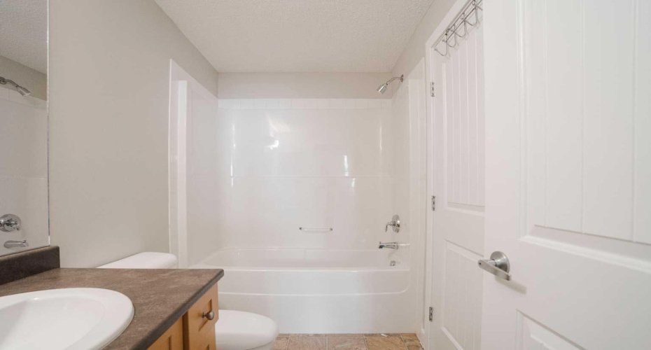 136B Sandpiper Road, Fort McMurray, Alberta T9J9J7, 2 Bedroom Bedrooms, 0 ,2 BathroomBathrooms,Residential,For Sale,Sandpiper,0,A2328211