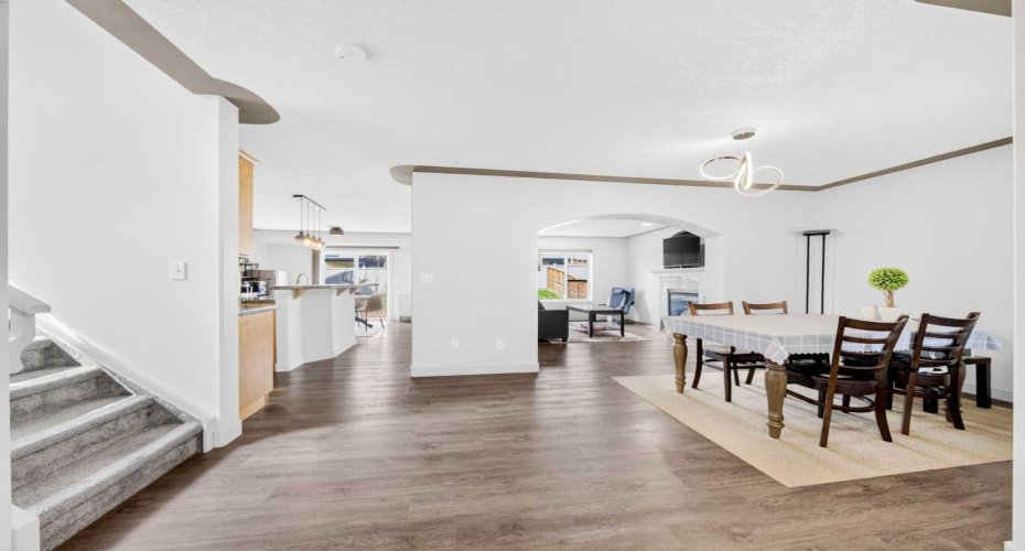 15 Sherwood Common, Calgary, Alberta T3R 1P6, 4 Bedroom Bedrooms, 0 ,4 BathroomBathrooms,Residential,For Sale,Sherwood,0,A2328220